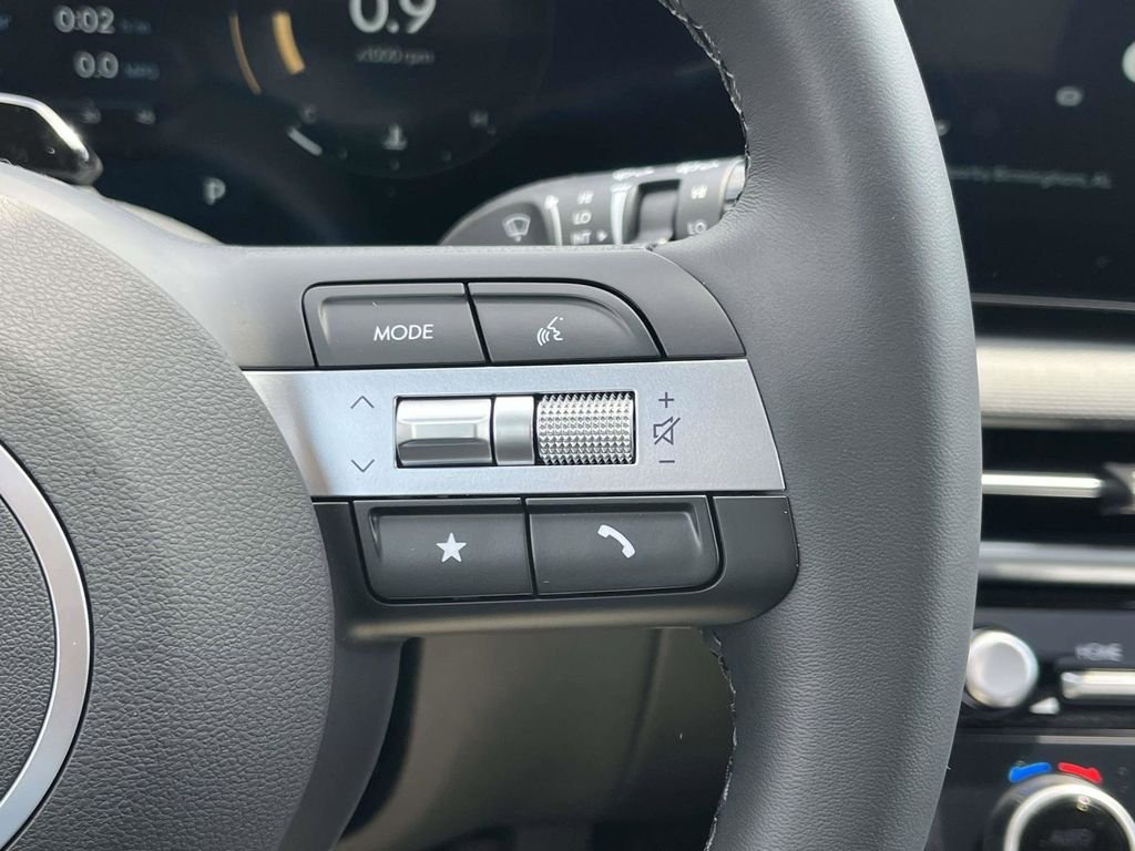 New 2026 White Hyundai SEL Premium AWD image 16
