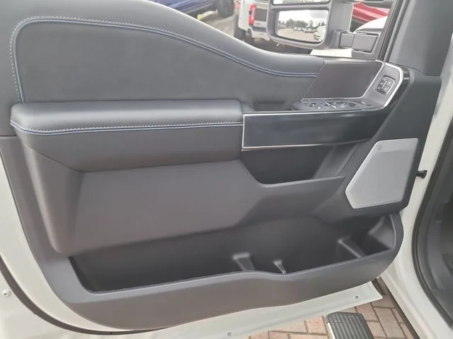 New 2026 White Metallic Ford Platinum image 17