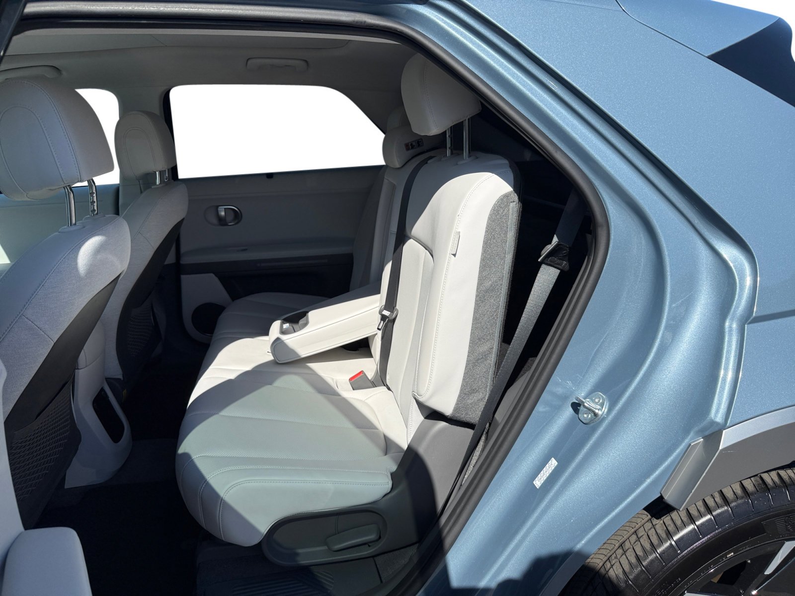 Certified Used 2024 Blue Hyundai Limited image 16