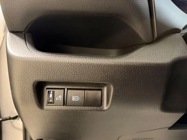 Used 2025 Silver Toyota XLE image 19