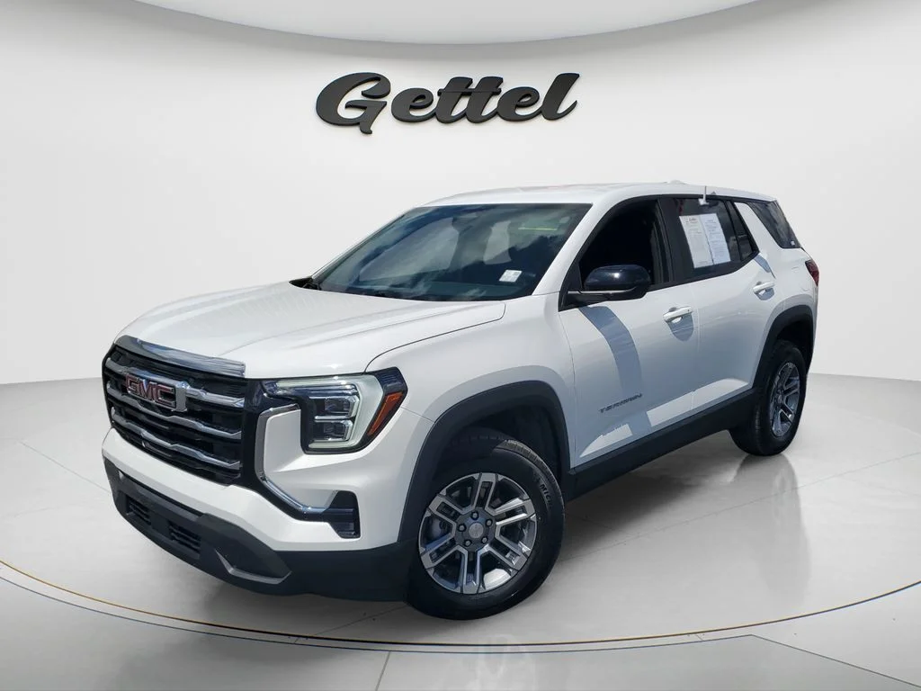 2026 GMC Terrain Elevation FWD's photo