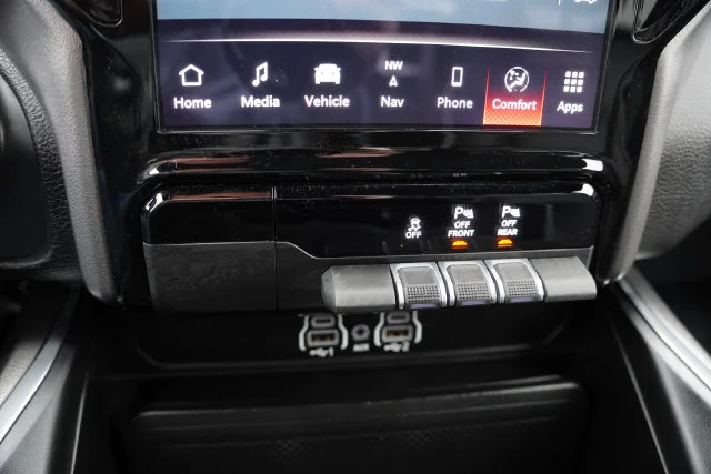 Certified Used 2026 Green Ram Laramie image 29