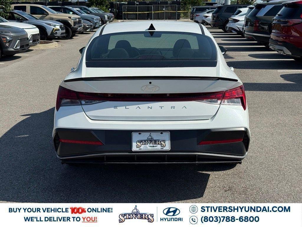 New 2026 White Hyundai SEL Sport image 13