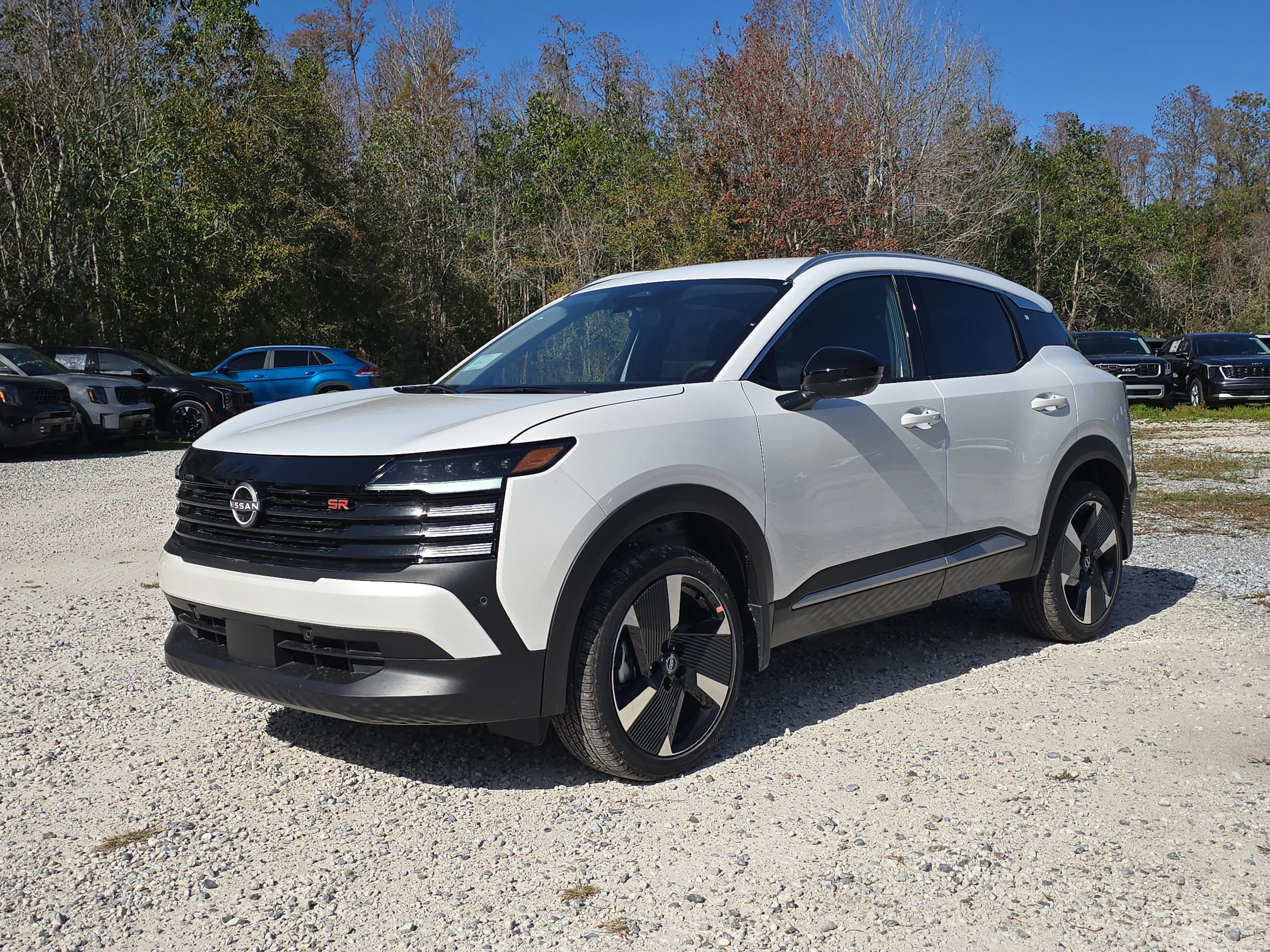 New 2026 Aspen White TriCoat Nissan SR image 4