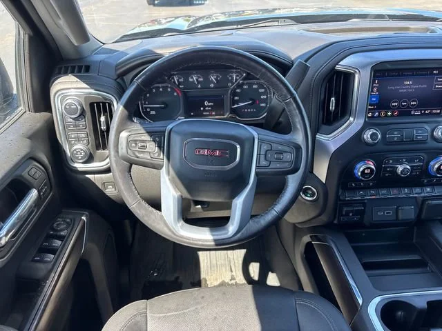 Used 2022 Onyx Black GMC SLT image 31
