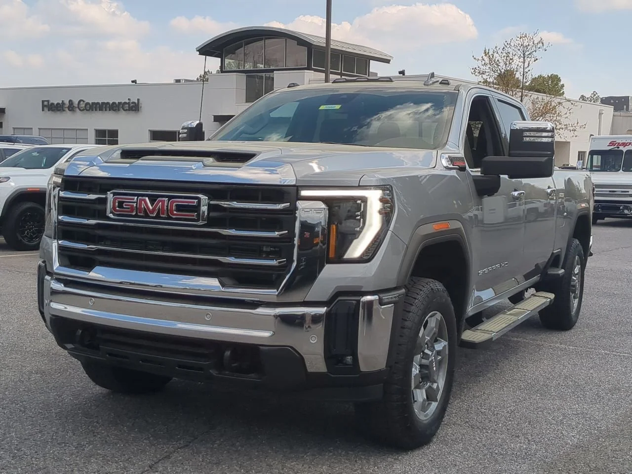 New 2026 Sterling Metallic GMC SLT image 4