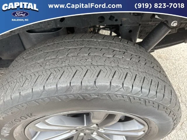 Used 2023 Black Ford XLT image 14