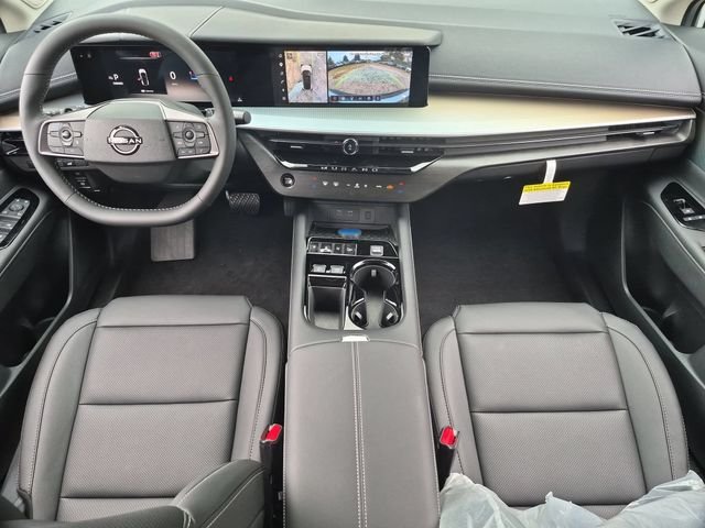 New 2027 Everest White Pearl TriCoat Nissan Dark Armor image 23