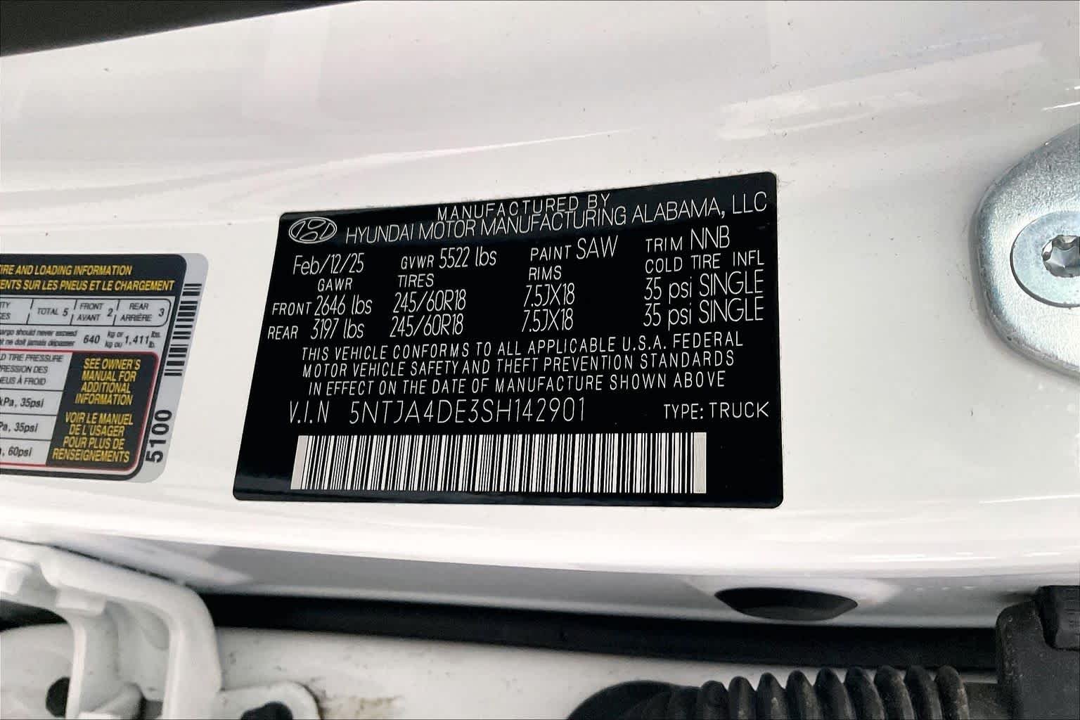 2025 Hyundai Santa Cruz SE - Photo 34