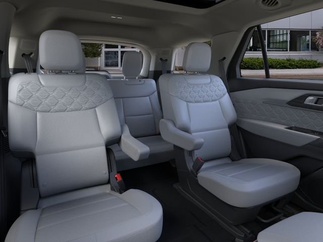New 2026 White Metallic Ford Platinum image 11