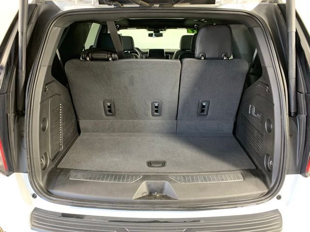 Used 2022 White Chevrolet RST image 28