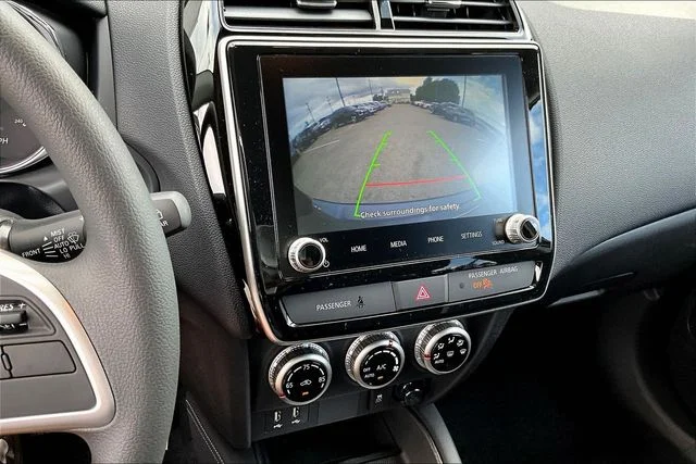 New 2026 Gray Mitsubishi 2.0 ES image 6