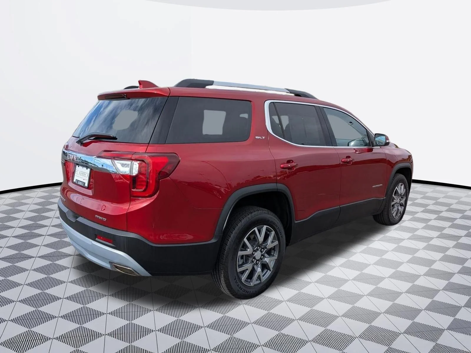 Used 2023 Volcanic Red Tintcoat GMC SLT image 5