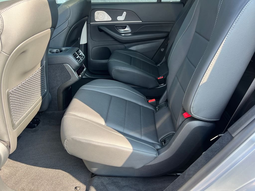 New 2026 Cirrus Silver Metallic Mercedes-Benz GLS 450 image 25