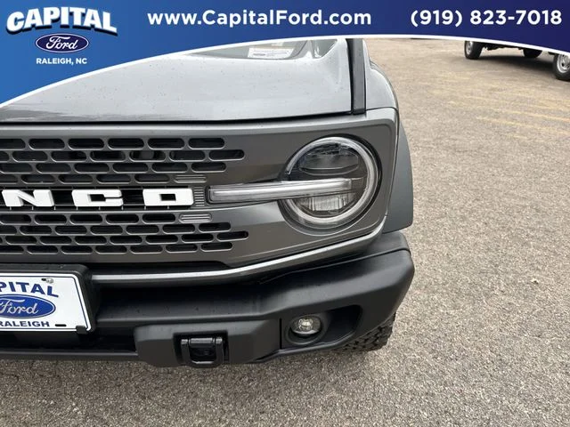 Used 2025 Gray Ford Badlands image 11