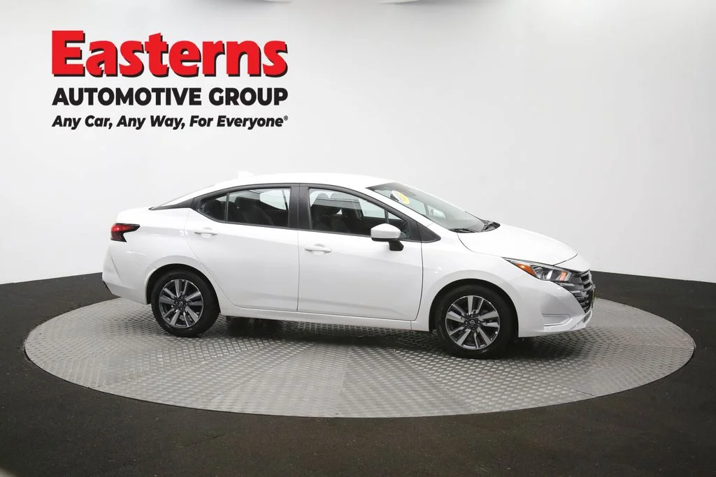 Used 2023 White Nissan 1.6 SV image 46