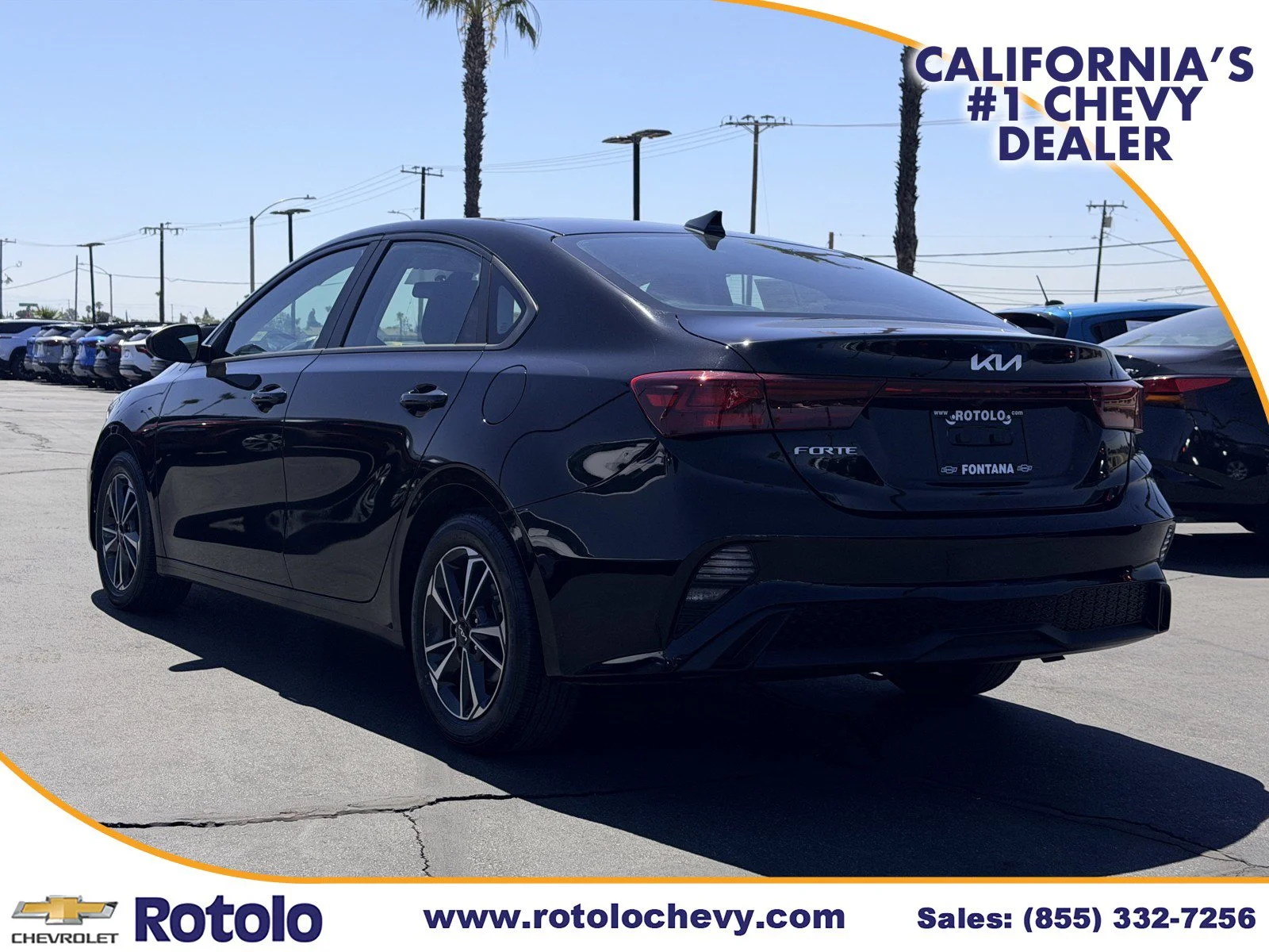 Used 2023 Aurora Black Kia LXS image 4