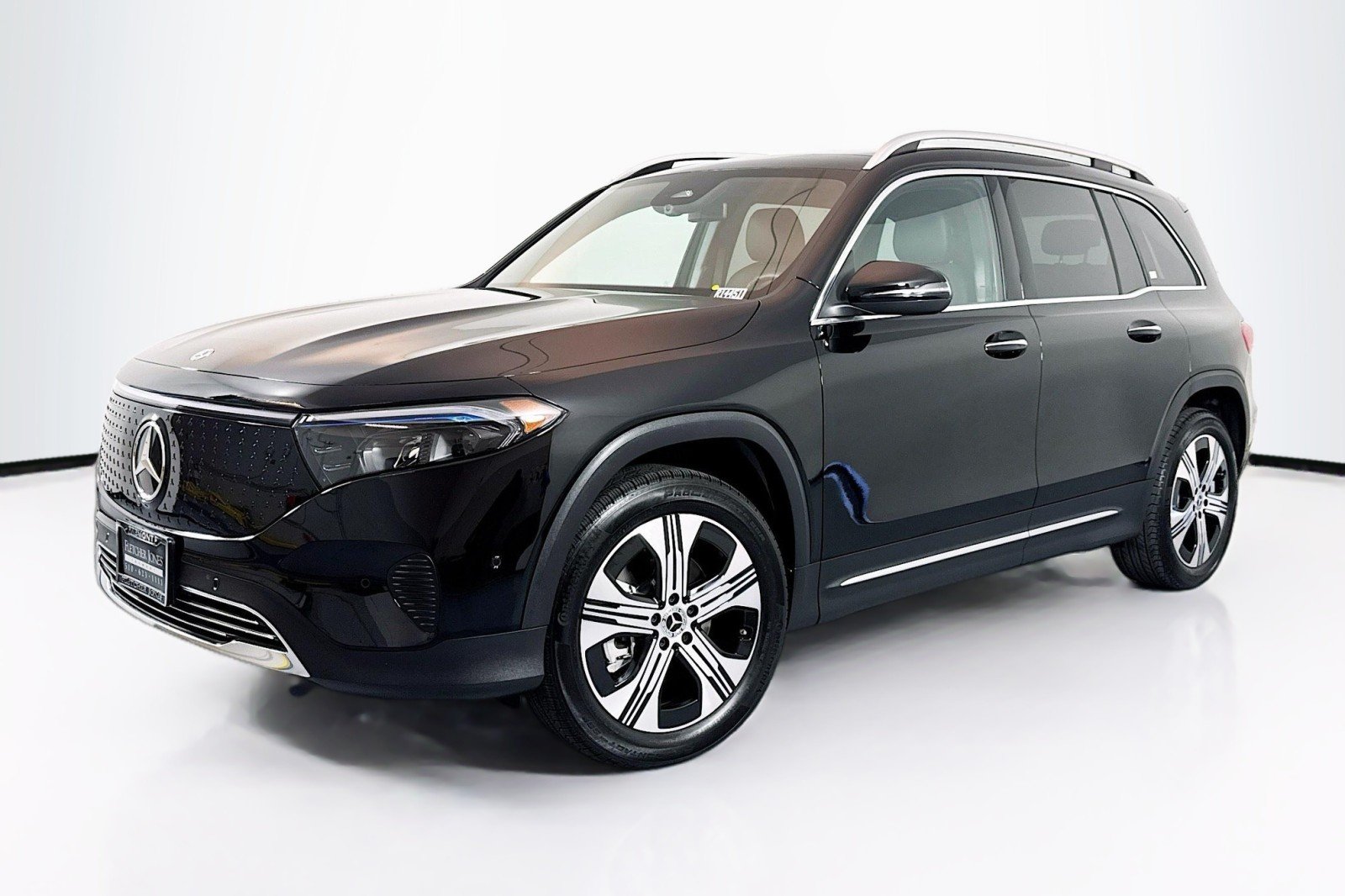 2024 Mercedes-Benz EQB EQB 350 4MATIC's photo