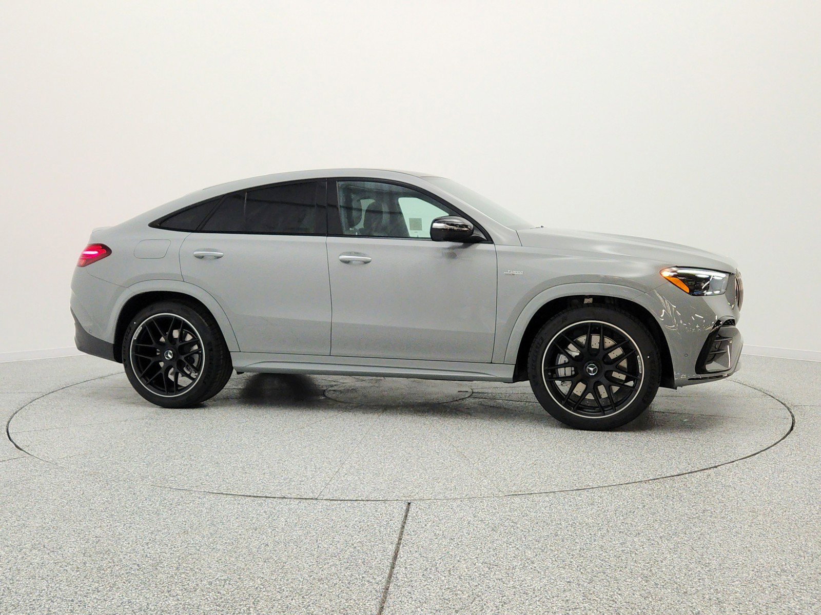 New 2026 MANUFAKTUR Alpine Grey Mercedes-Benz AMG® GLE 53 4MATIC+ Coupe image 33
