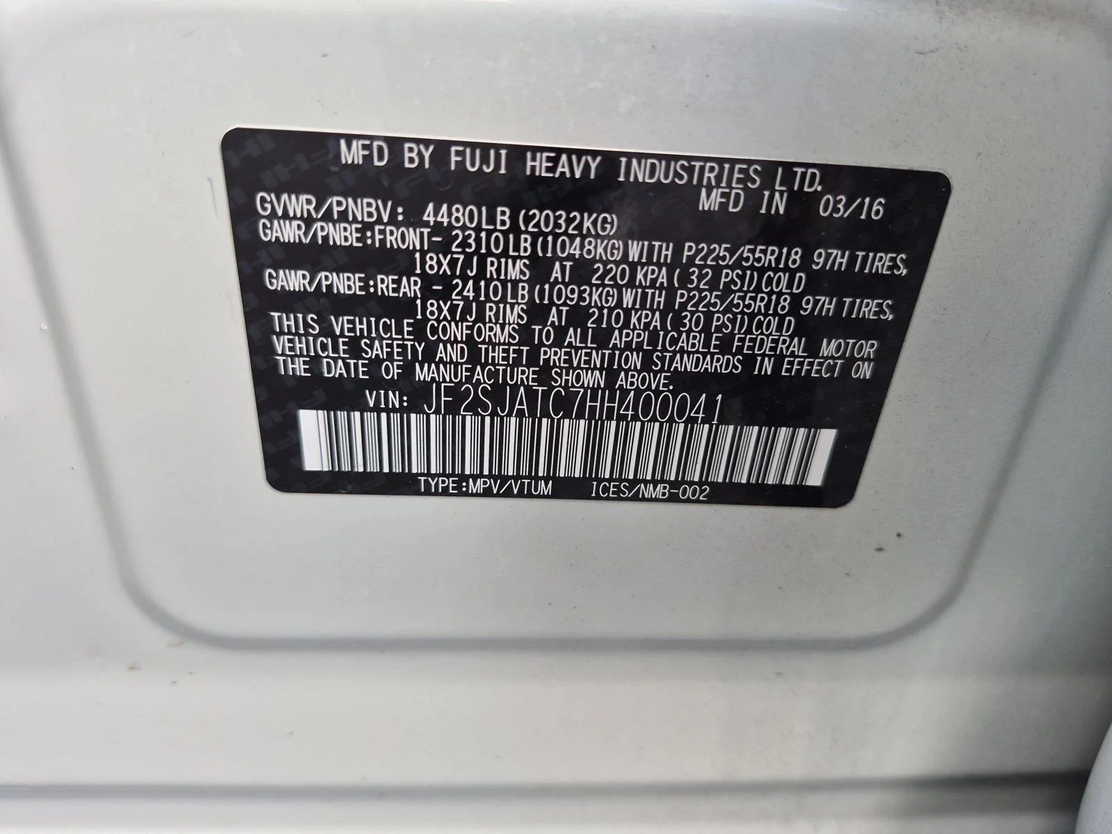 Used 2017 Crystal White Pearl Subaru Touring image 24