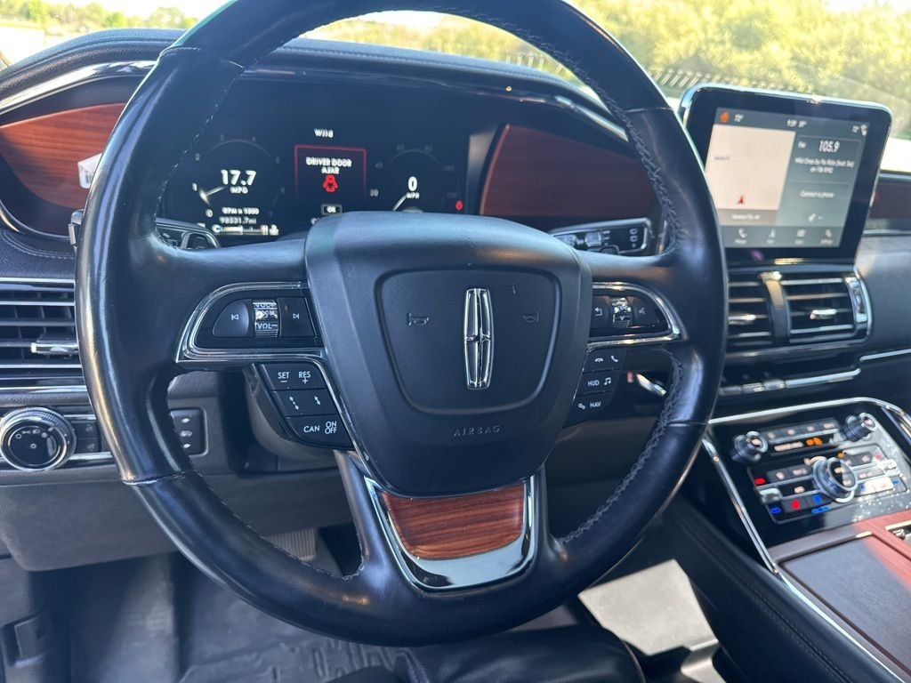 Used 2019 Black Metallic Lincoln Reserve image 19