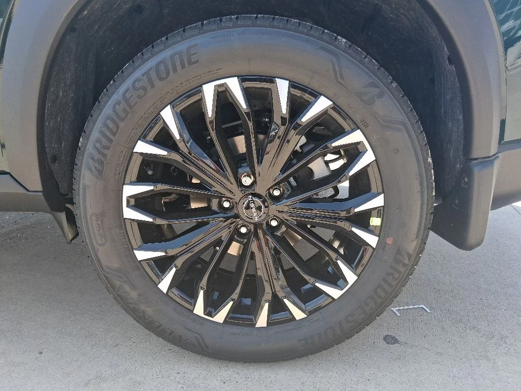 New 2026 Obsidian Green Pearl Nissan Dark Armor™ image 31