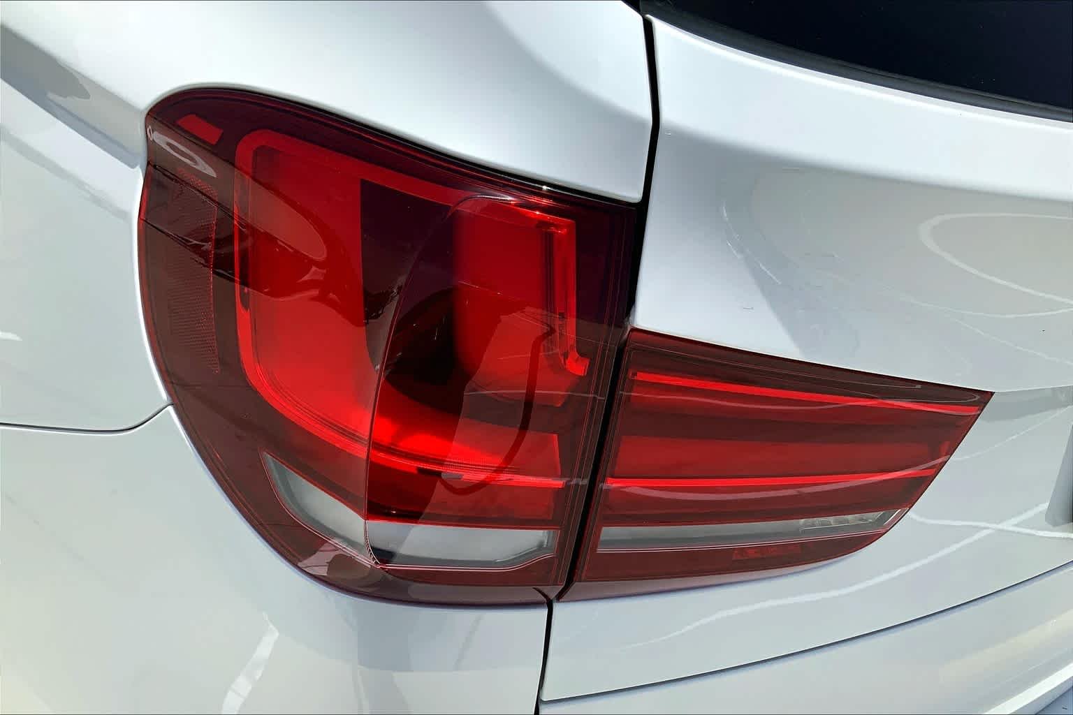 Used 2018 WHITE BMW sDrive35i image 28