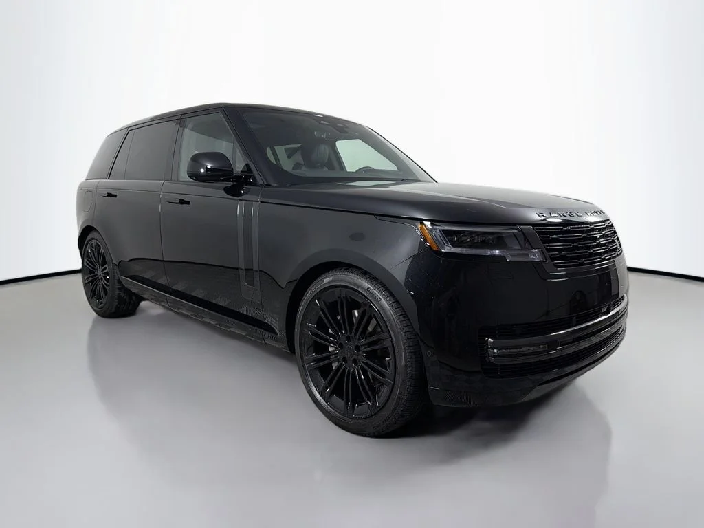 New 2026 Santorini Black Land Rover SE 7 Seats image 3