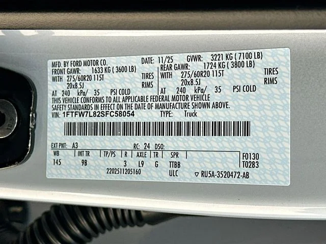 New 2025 White Metallic Ford Platinum image 21