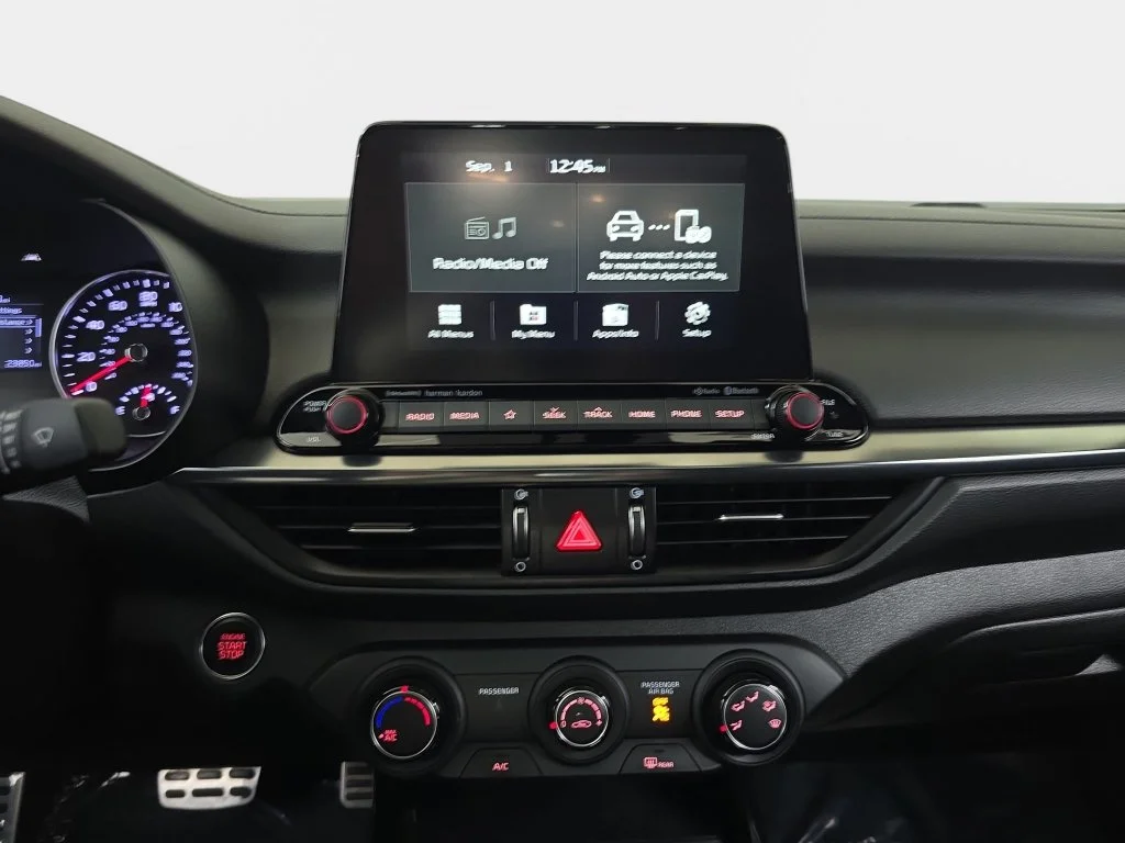 Used 2021 Black Kia GT-Line image 22