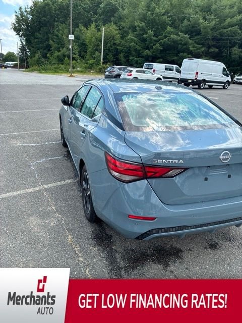 Used 2024 Gray Nissan SV image 12