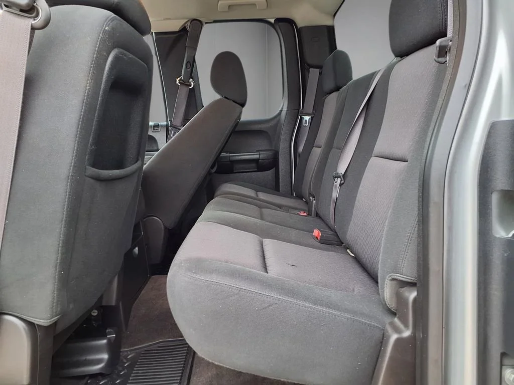 Used 2012 SILVER ICE METALLIC Chevrolet LT image 13