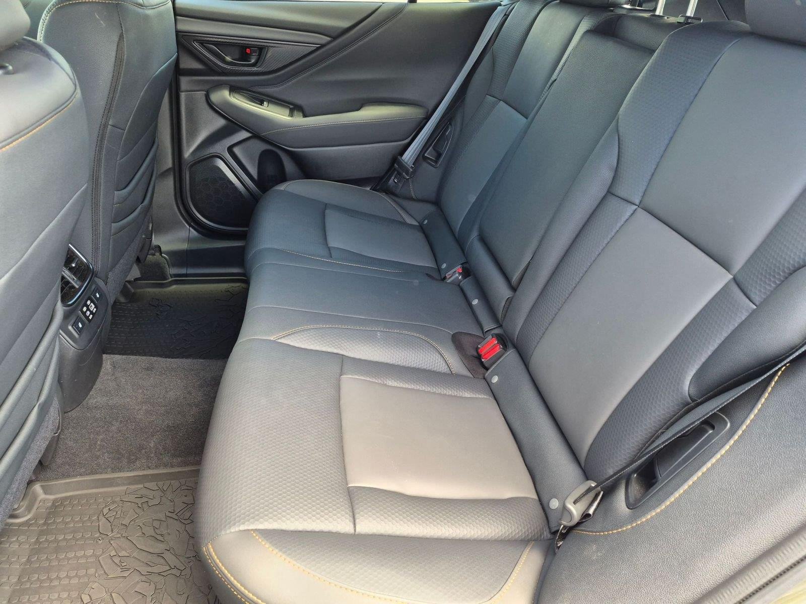 Used 2025  Subaru Wilderness image 30