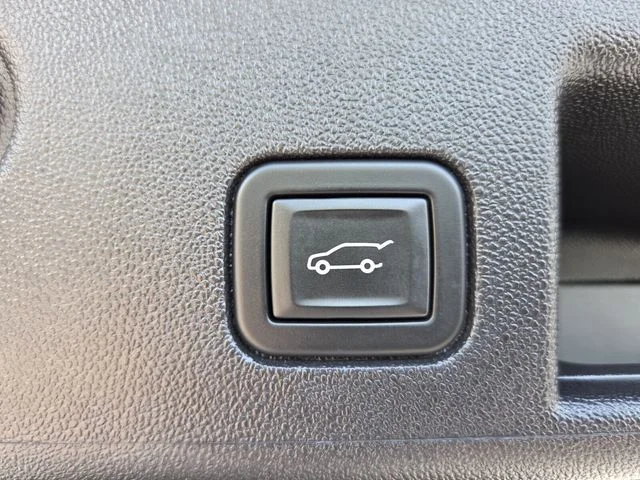 Used 2023 Brown Chevrolet Premier image 16