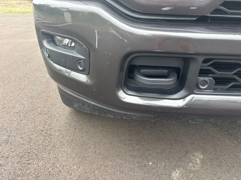 New 2026 Granite Crystal Metallic Clear-Coat Exterior Paint RAM LARAMIE image 12