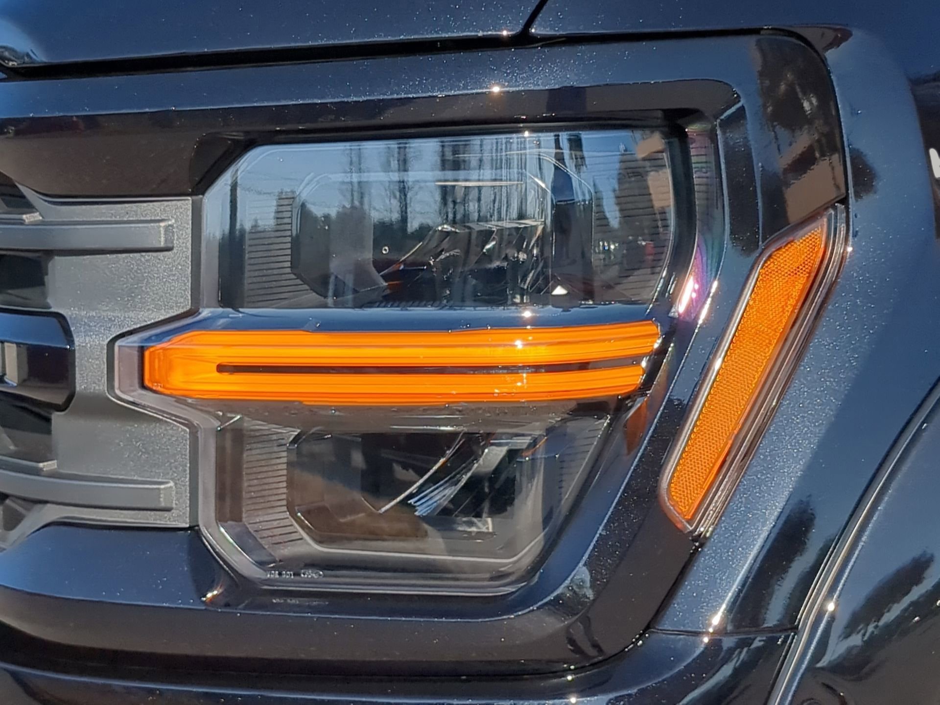 New 2026 Agate Black Metallic Ford XLT image 34