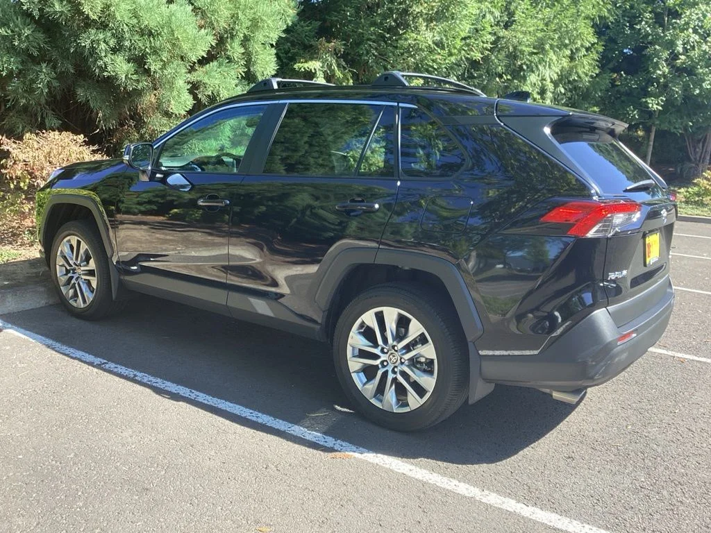 Certified Used 2025 Black Toyota XLE Premium image 9