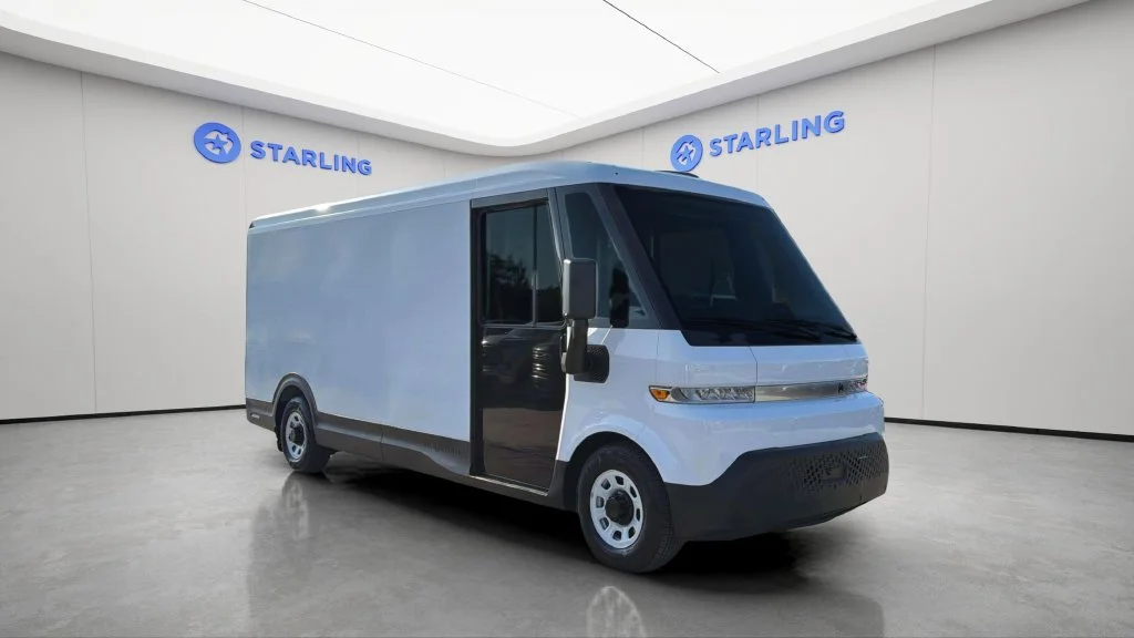 Used 2024 Oyster White BrightDrop EJY image 15