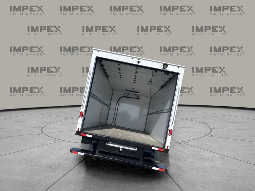 Used 2024 White Chevrolet Work Van image 40