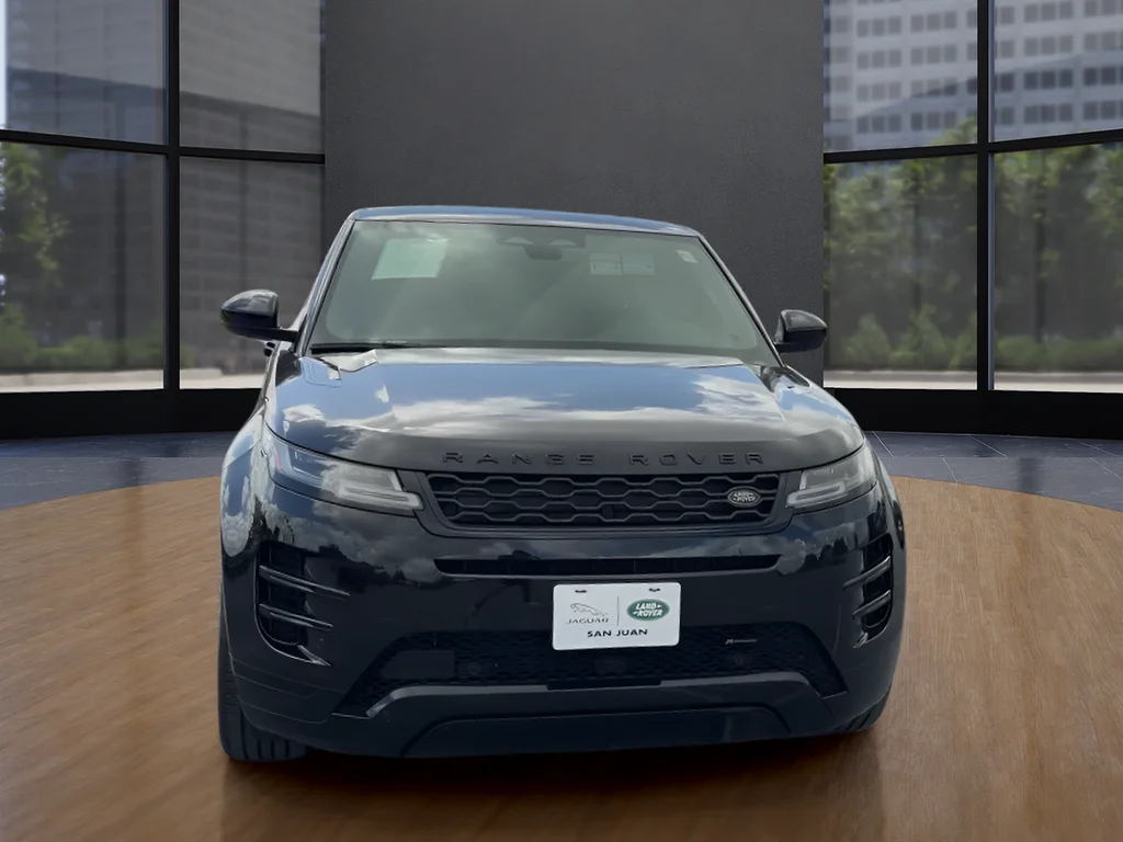 Used 2022 Black Land Rover Dynamic image 2