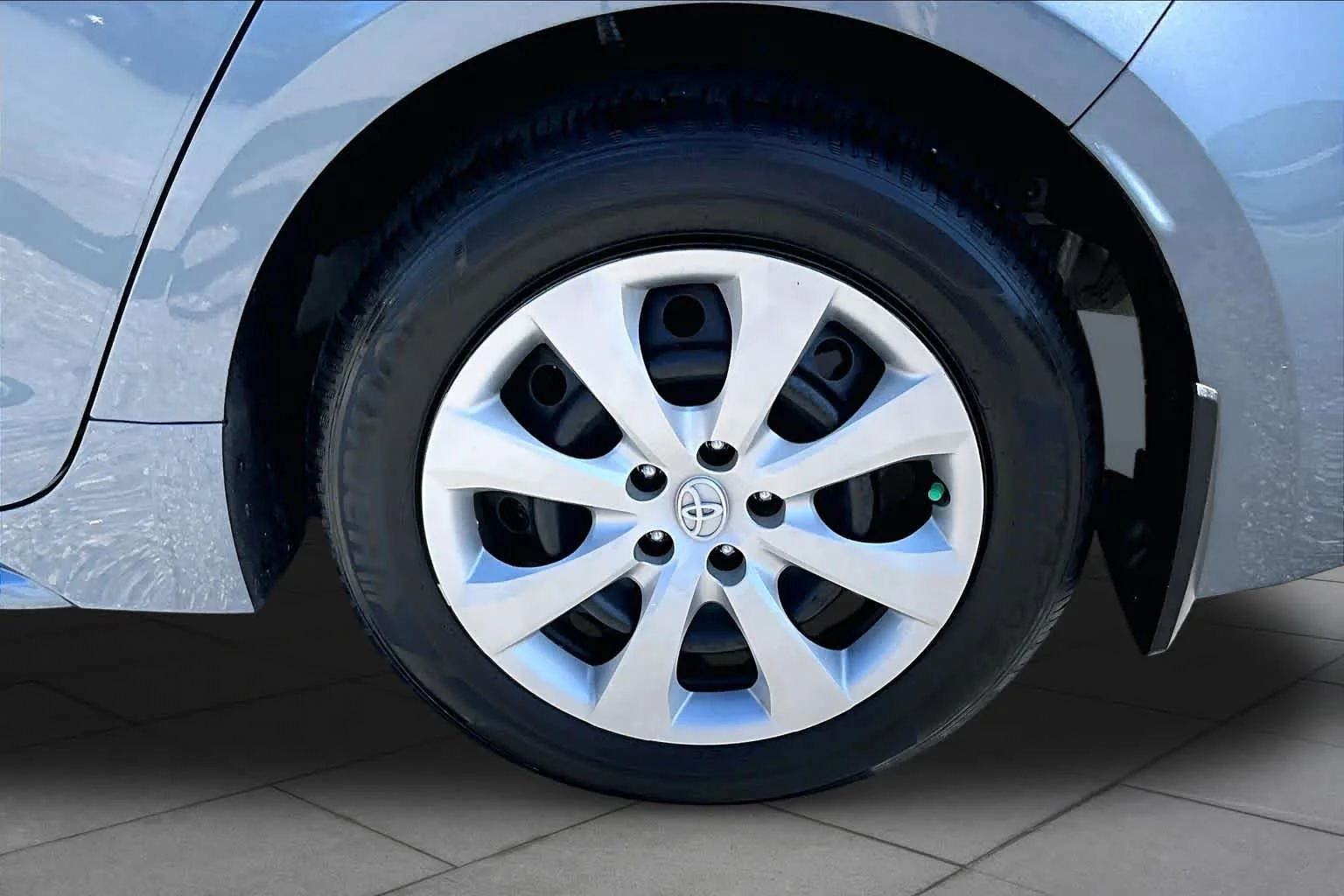 Used 2025 Celestite Toyota LE image 10