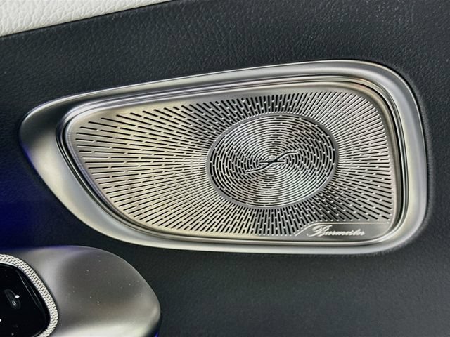 New 2027 MANUFAKTUR Alpine Grey Mercedes-Benz GLC 300 image 50