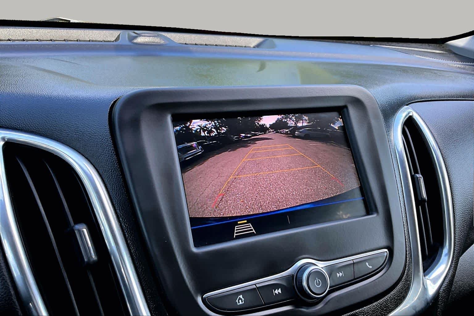 Used 2020 Pacific Blue Metallic Chevrolet LT image 25