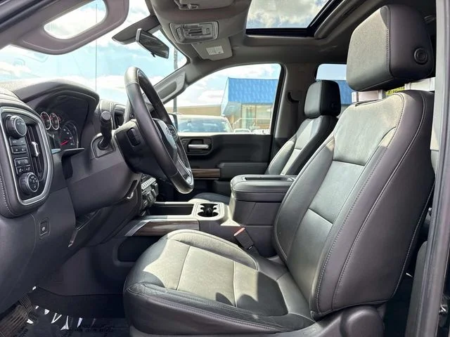 Used 2020 Black Chevrolet RST image 14