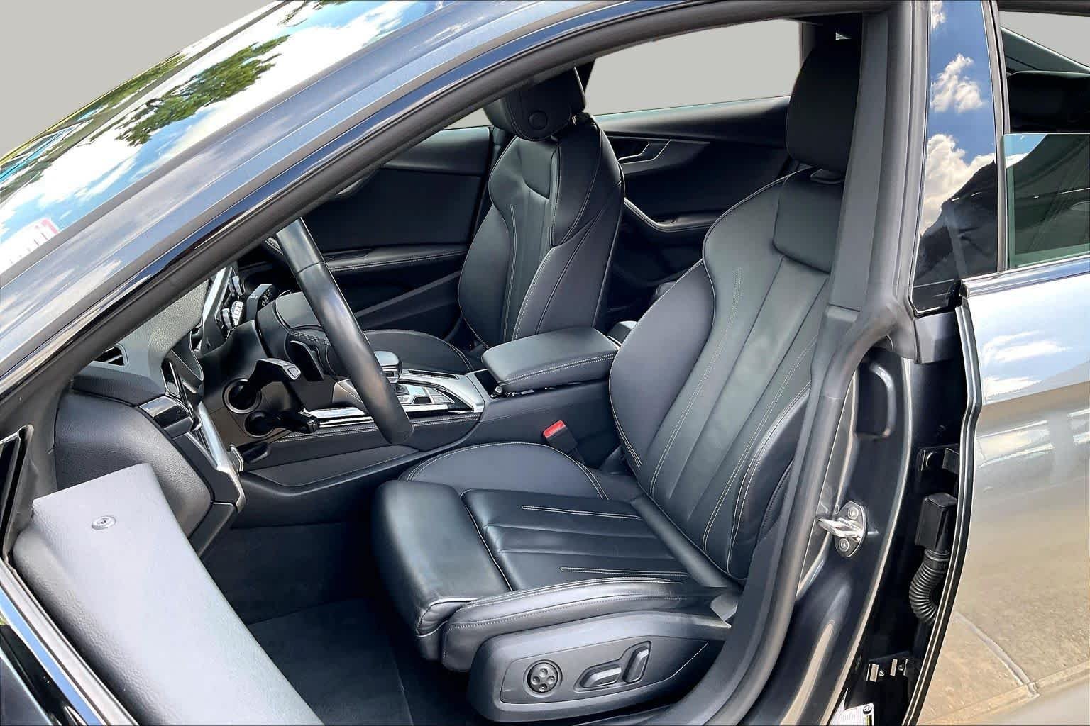 Used 2023 Daytona Gray Pearl Effect Audi S line Premium Plus image 8