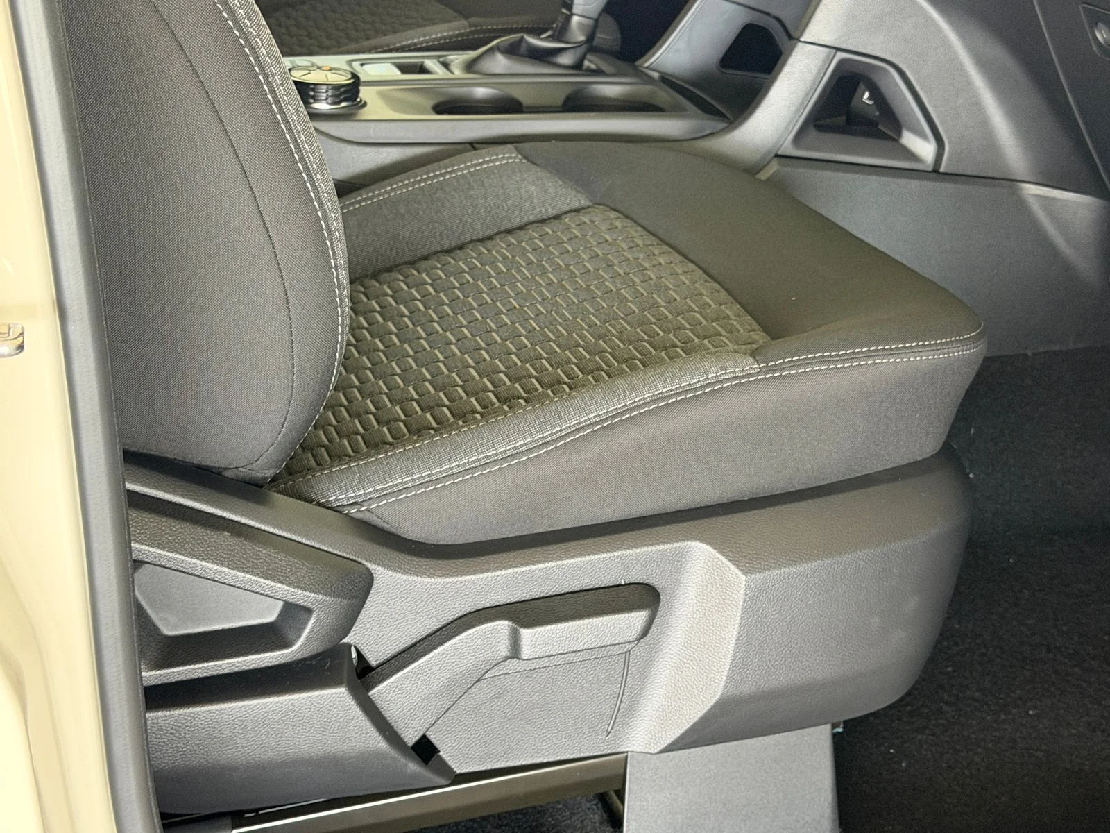 New 2026 Desert Sand Ford XL image 10