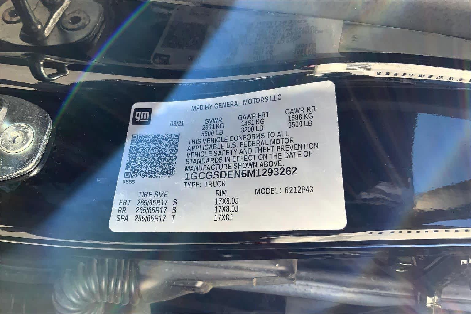 Certified Used 2021 Black Chevrolet 2WD Z71 image 33