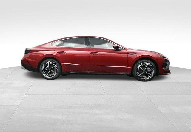 New 2026 Red Hyundai SEL Sport image 36