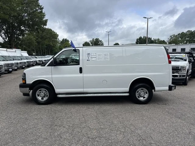 Used 2024 White Chevrolet Work Van image 5