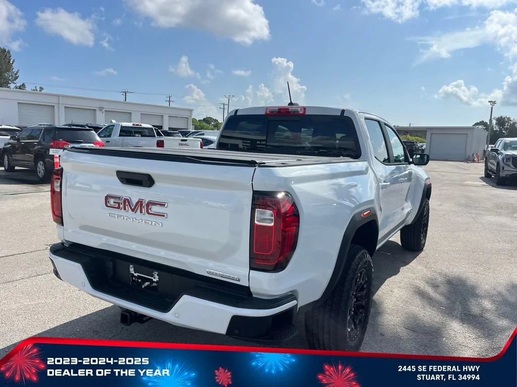 New 2026 Summit White GMC Elevation image 5
